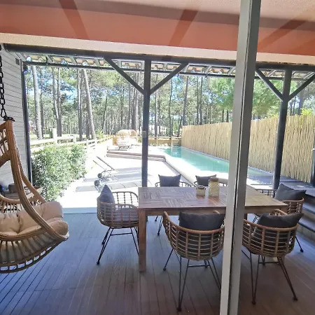 My - Aroeira Golf & アパート *